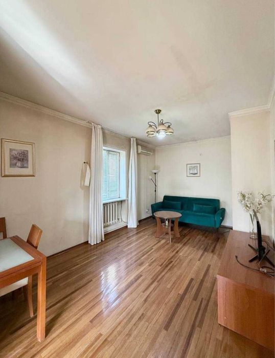 Ц-1 1в2/4/4 Кирпич мебель+техника балкон-2/6 Срочно 42квм