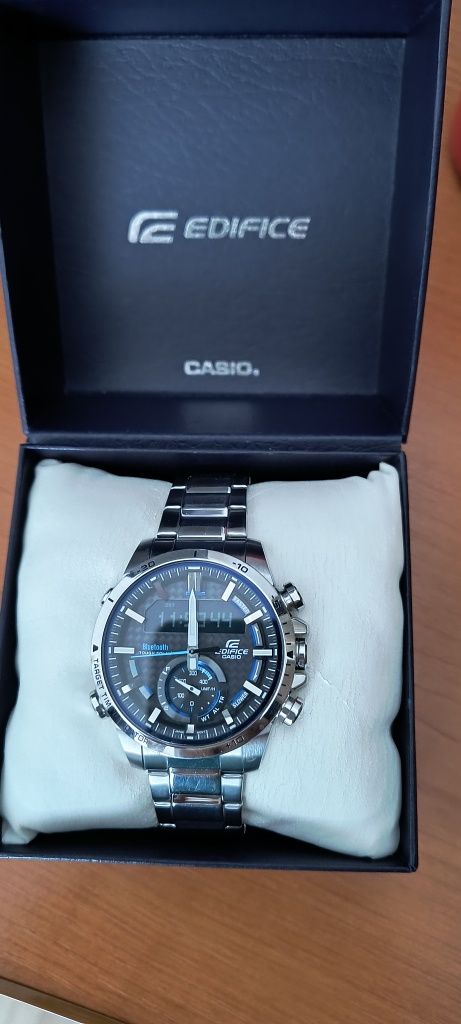 Vând ceas casio solar