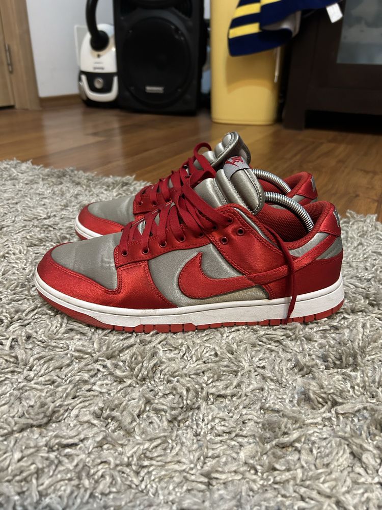 Adidasi Nike Dunk (nu Air Force, Jordan)