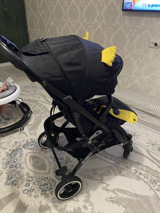 Коляска прогулочная