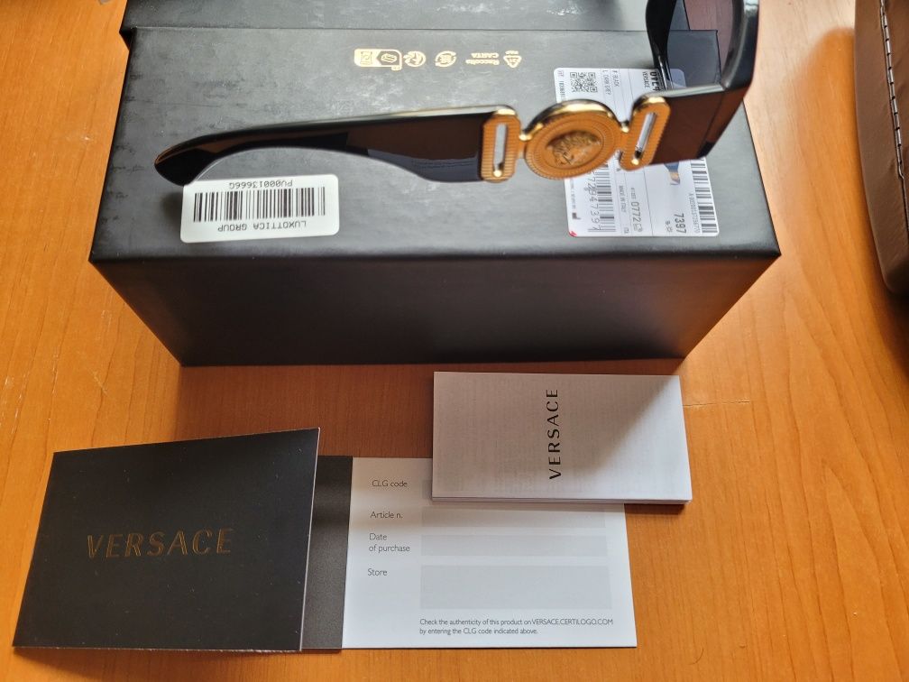 Ochelari de soare Versace