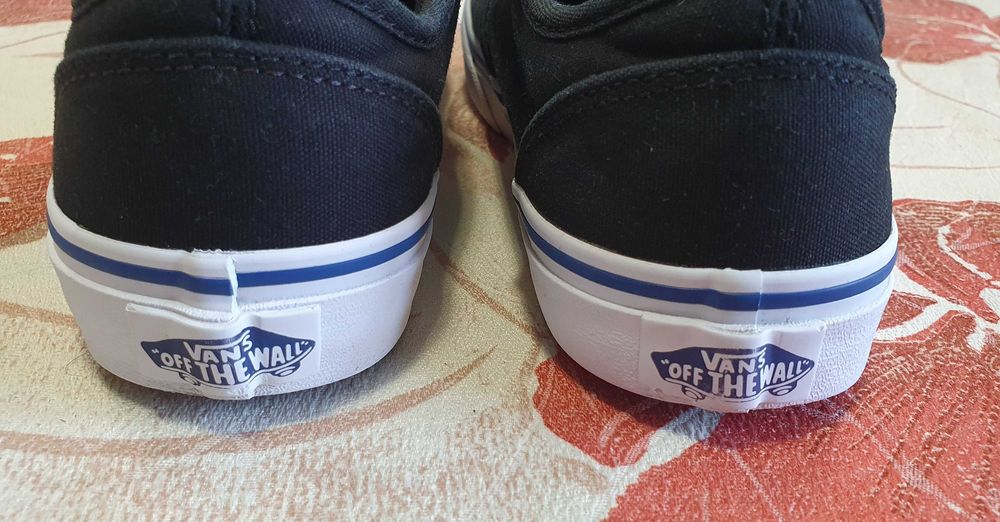 Skechers Bobs, Vans