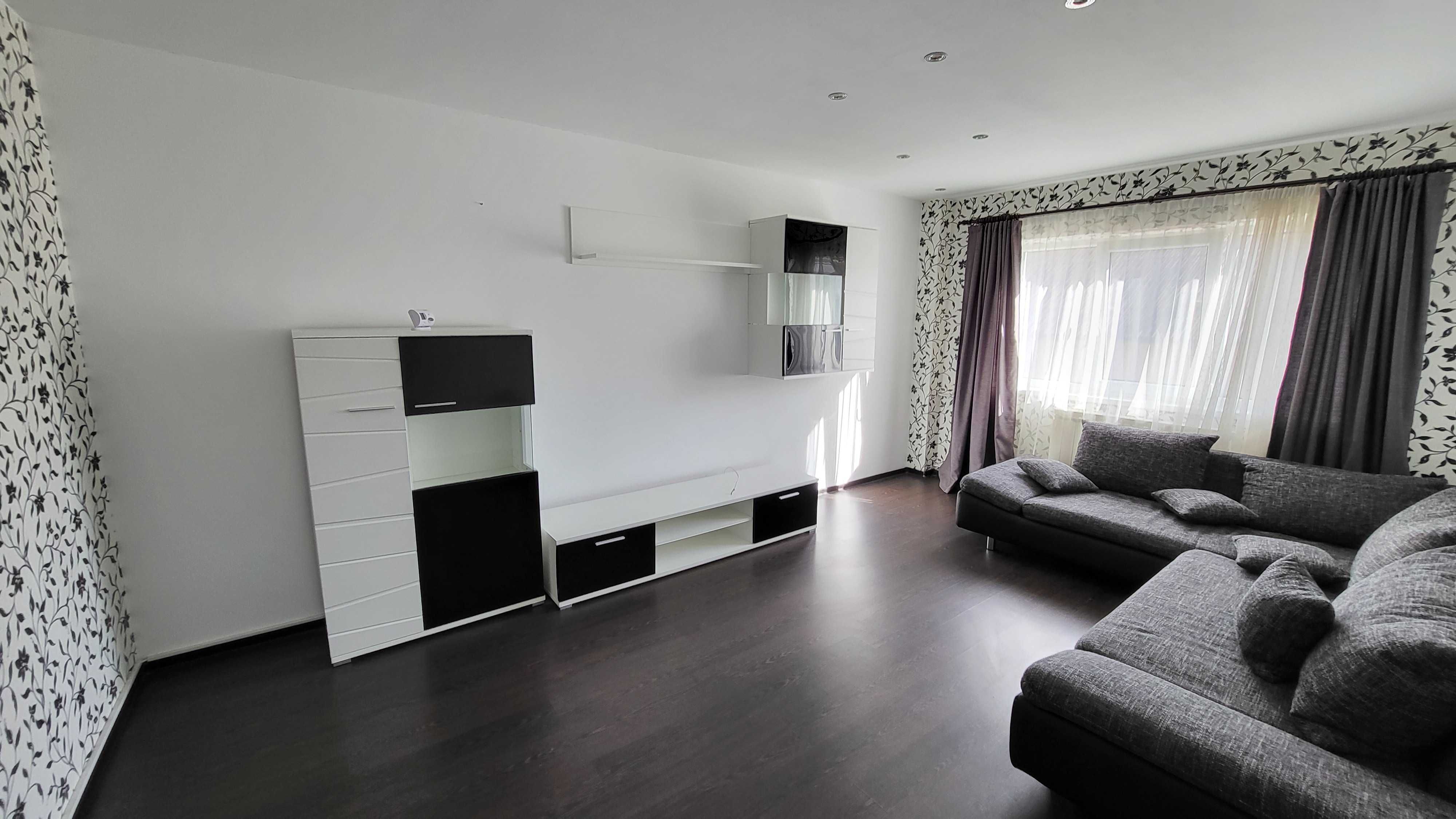 2 Camere DECOMANDAT etaj intermediar CENTRALA PROPRIE Obcini, Suceava