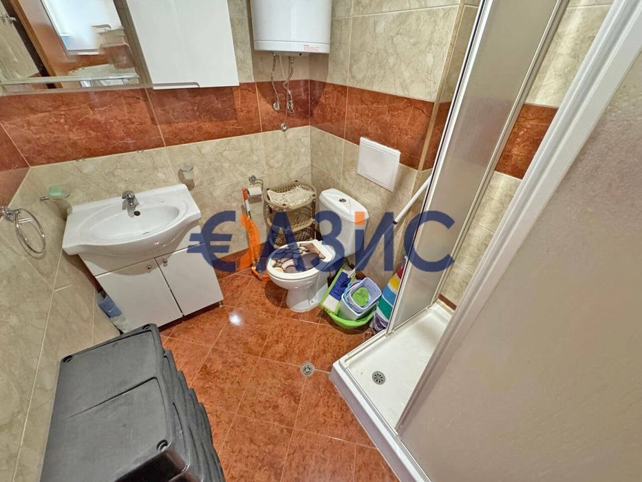 Двустаен апартамент в комплекс Crown Fort Club, 66 кв.м., Свети Влас,
