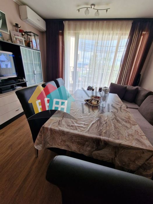 Продава се Тристаен апартамент в Варна, м-т Зеленика - 92 кв.м за 1804 €/кв.м - Снимка #2
