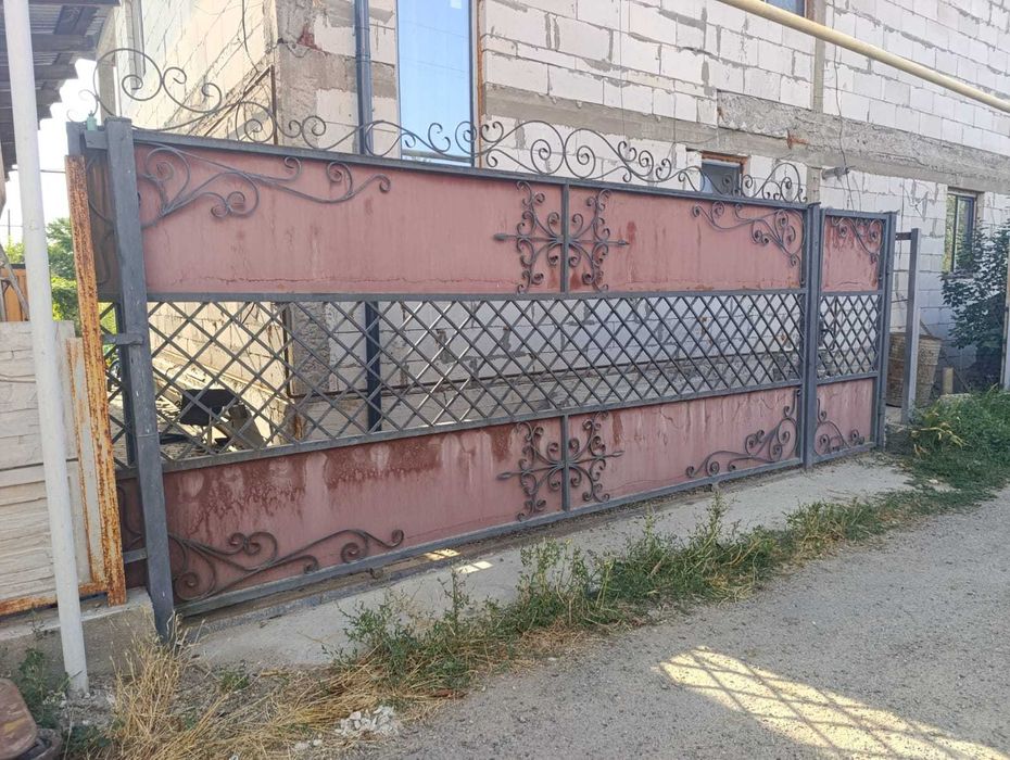 Ворота с калиткой 400000