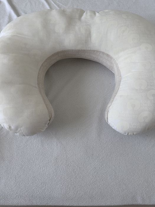 Vand perna pentru alaptat Chicco Boppy