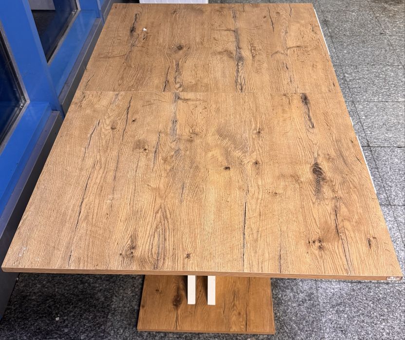 Трапезна маса Виденов