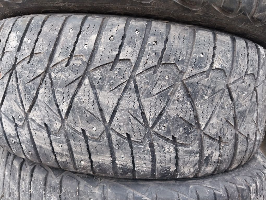 Шины поштучно на запаску Goodyear. 10 тысяч/1шт.