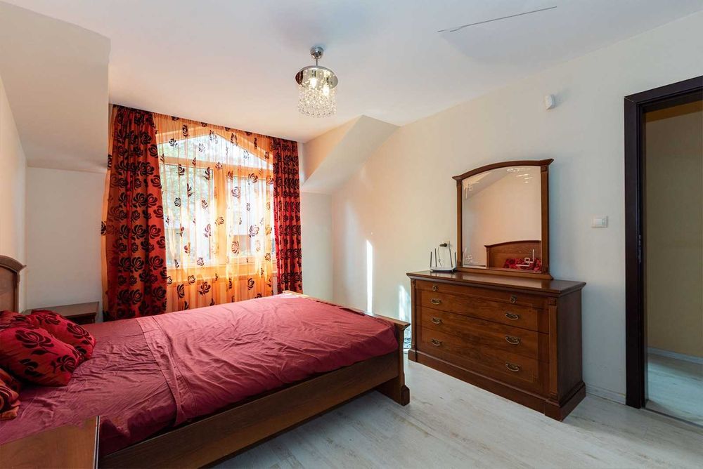 Дава се под наем Многостаен апартамент в София, Драгалевци - 140 кв.м за 1850 € - Снимка #2