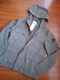 Мъжко яке, закупено от САЩ