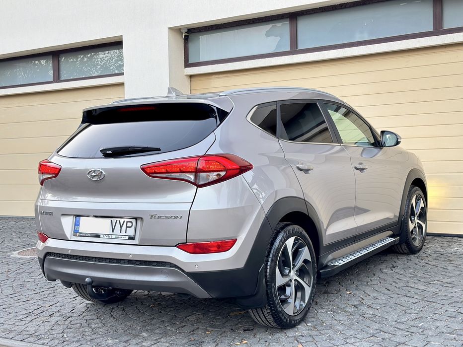 Hyundai Tucson 1.7 CRDI Premium Luxury New Model Accept Variante Auto