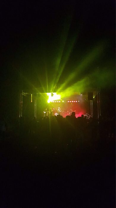 Oferta de scena, sonorizare si lumini