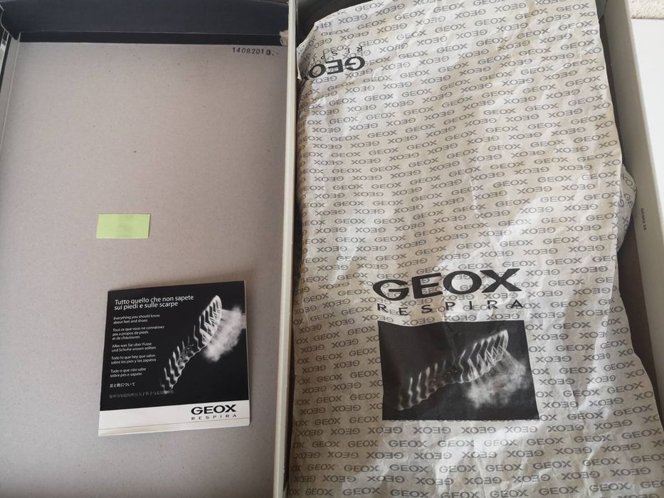 Ботуши Geox от естествен велур