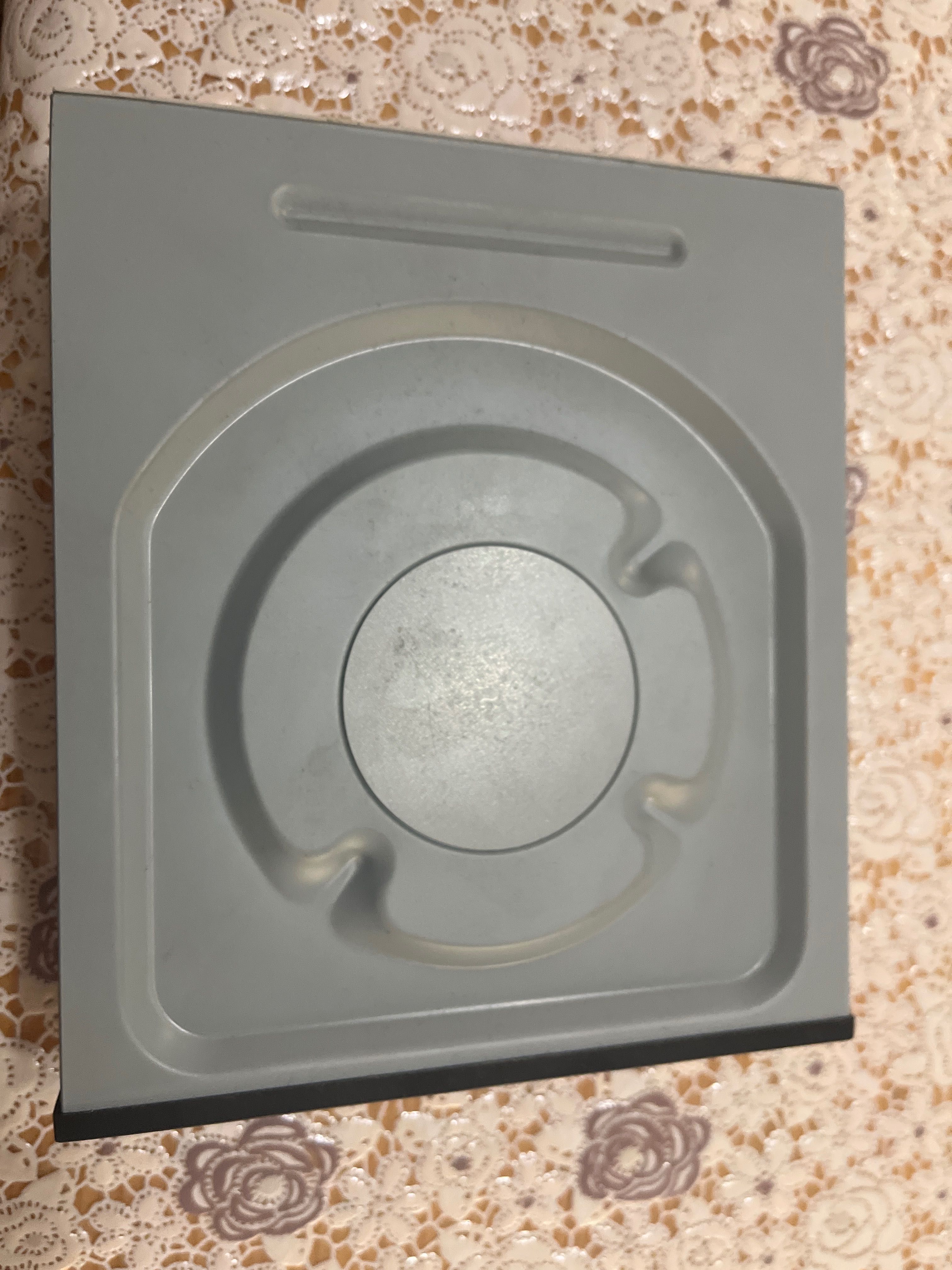 LG DVD записвачка за компютър, SATA