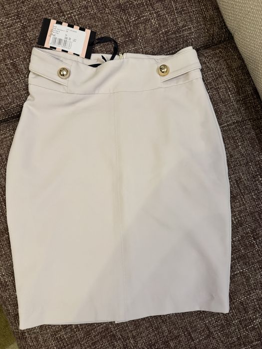 Fusta noua cu eticheta Lynne