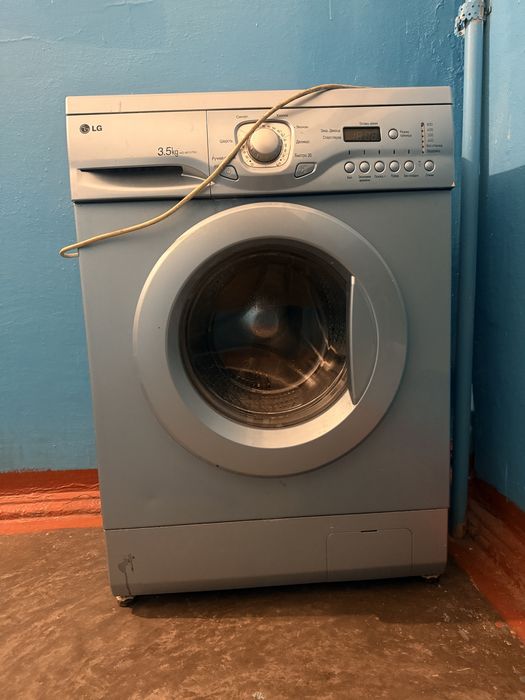 Стиральная машина автомат