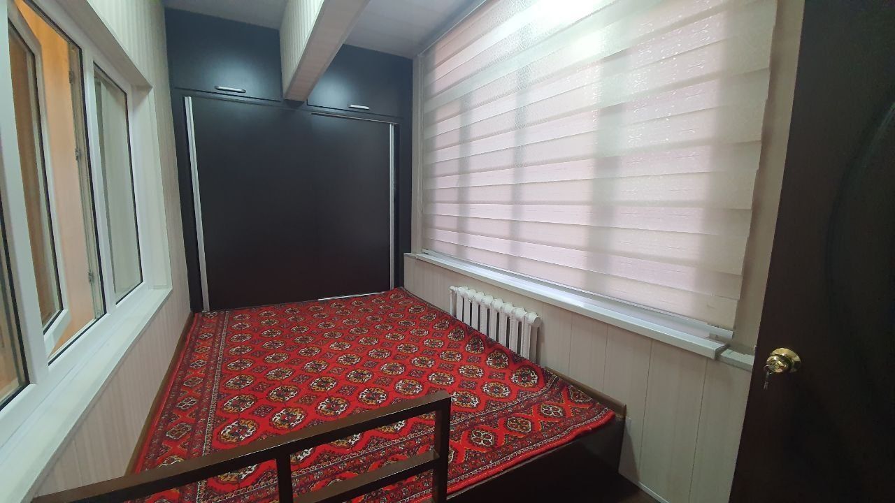 Yunusabad 6 kvartal 2 xona 3 etaj elchixona sotiladi mebel va texnika