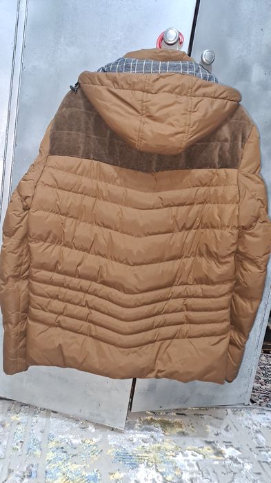 Mujskoy kurtka. L razmer