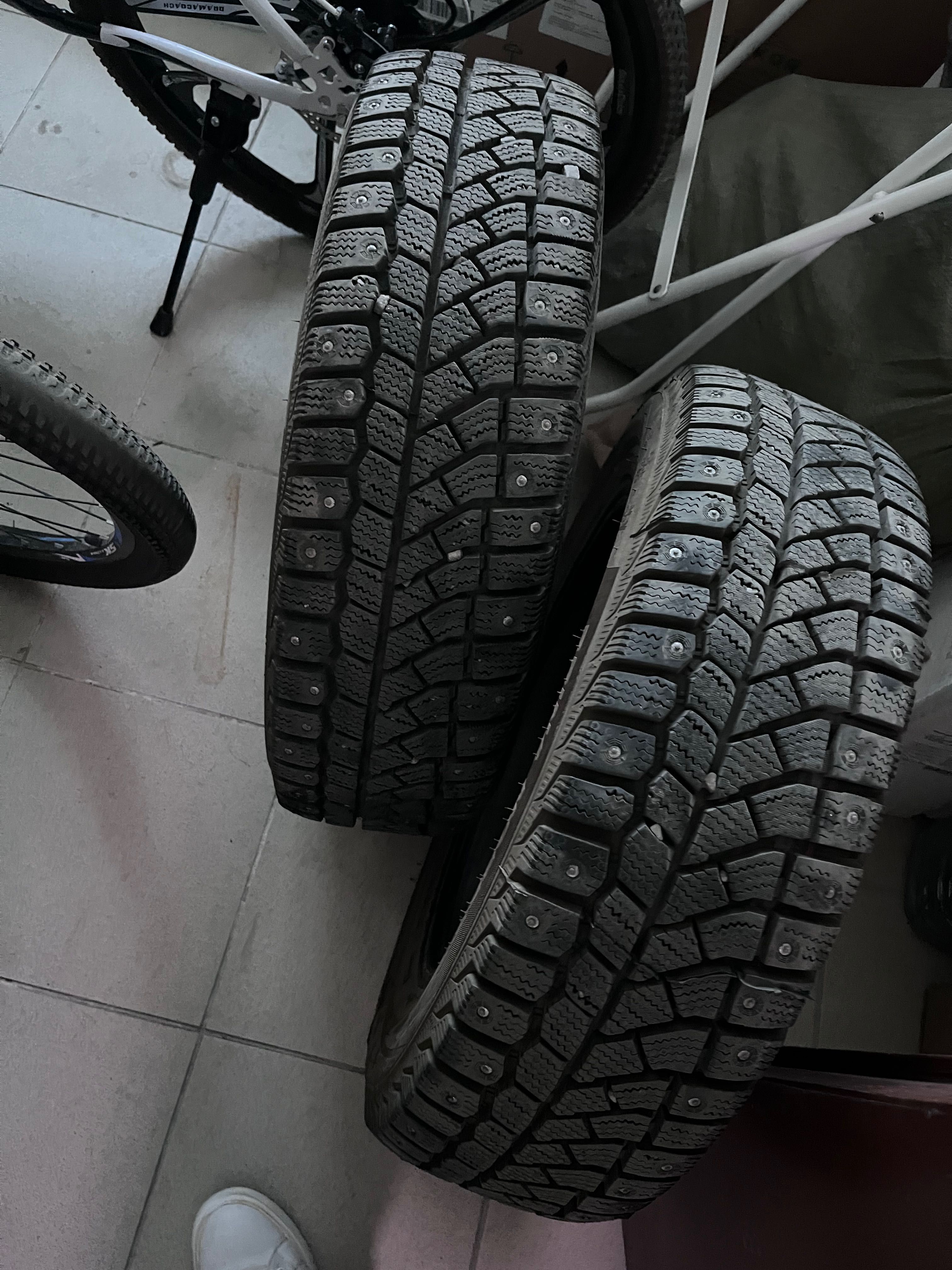 Продам Зимние шины в отличном состоянии