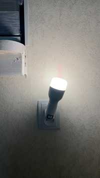 Умная лампочка Mi Smart LED Bulb Essential (color)