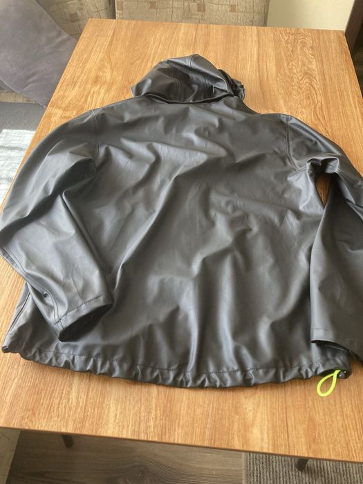 Мъжка оригинална ветровка Helly Hansen