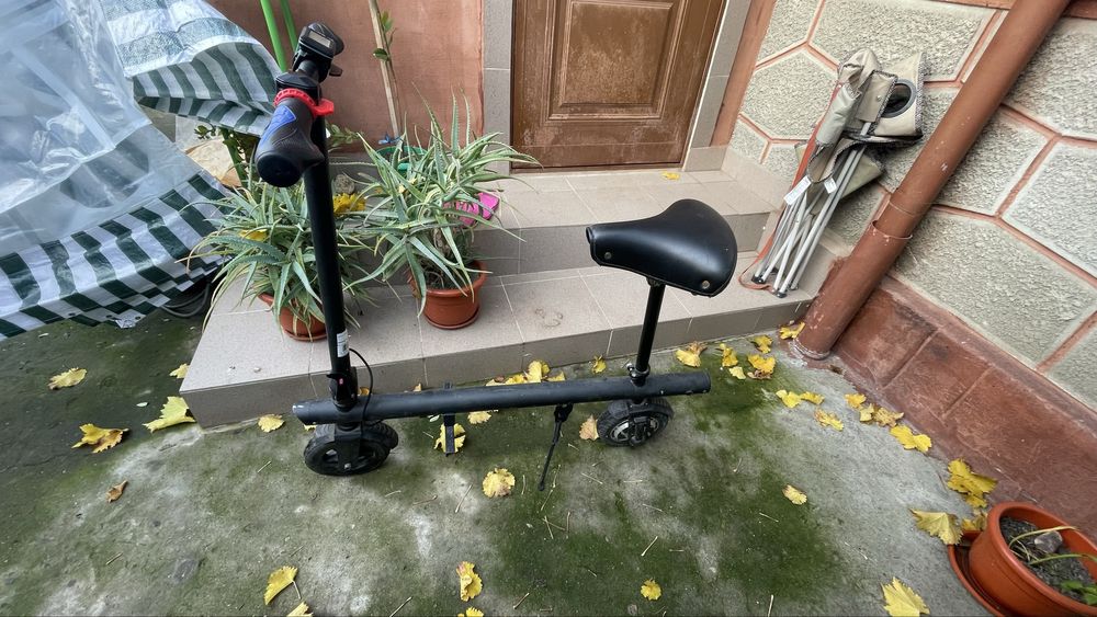 Vand trotineta electrica