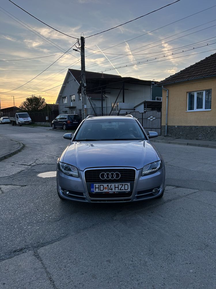 Vand Audi A4 B7. Anul fabricatiei 2005.