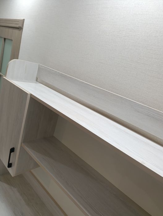 Компьютерный стол в отличном состоянии