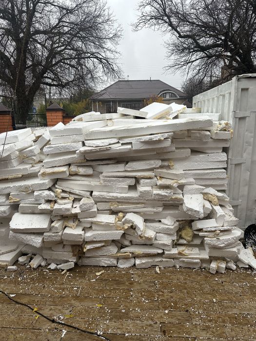 Отдам даром пенопласт кусковой