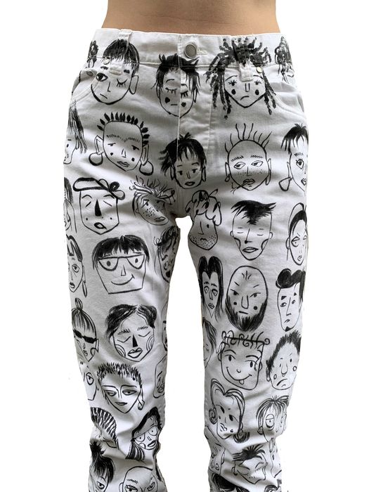 Blugi H&M pictați manual