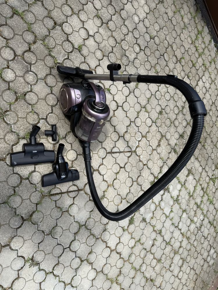 Vand aspirator Beko AIRGATE folosit