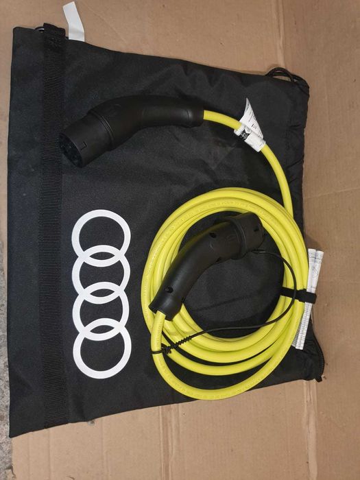 Зарядно устройство за електрически коли Ауди