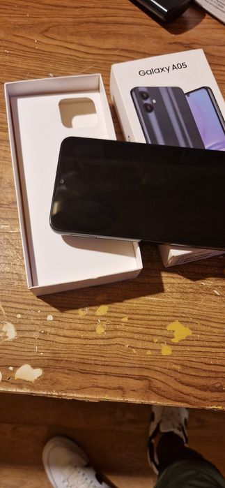 Samsung a05 ca nou