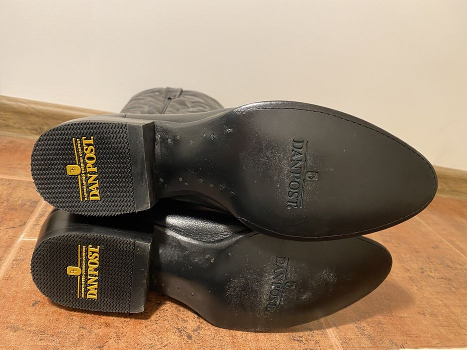 Vand(schimb cu palarie cowboy)cizme SUA 44 cowboy DAN POST