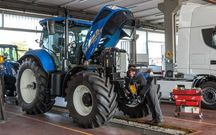 Diagnoza service utilaje agricole John Deere Case