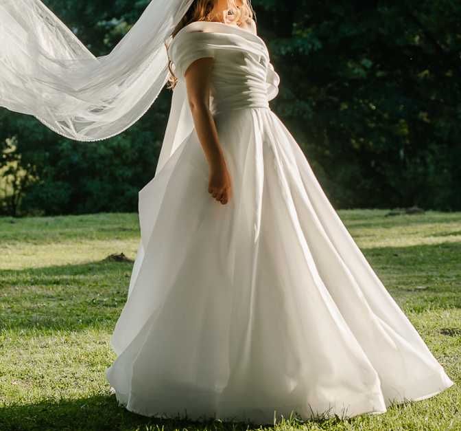 Rochie de mireasa, colectia Patricia Iris Bridal + cadou crinolina