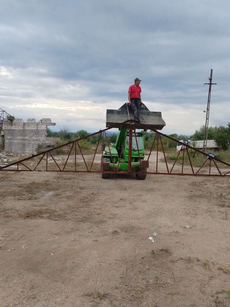 De vanzare generator , mai compactor la pachet 3000 euro