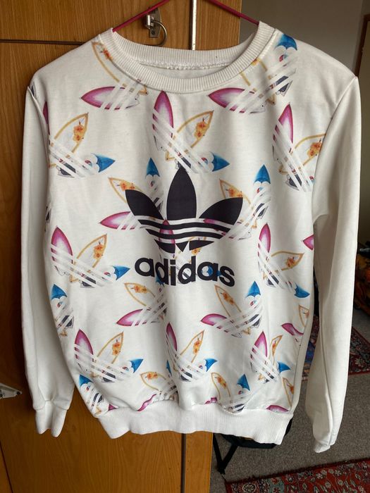 Спортна блуза adidas