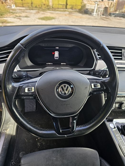 VW Passat 2.0 TDI 150HP DSG Digital