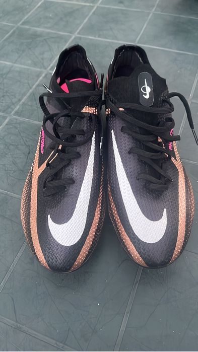 Ghete Nike Phantom