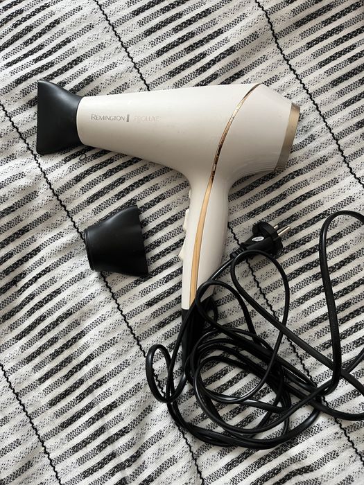 Сешоар Remington PROLuxe
