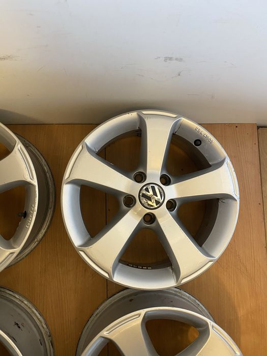 Jante originale Volkswagen Tiguan, Touran, Passat, Golf pe 16