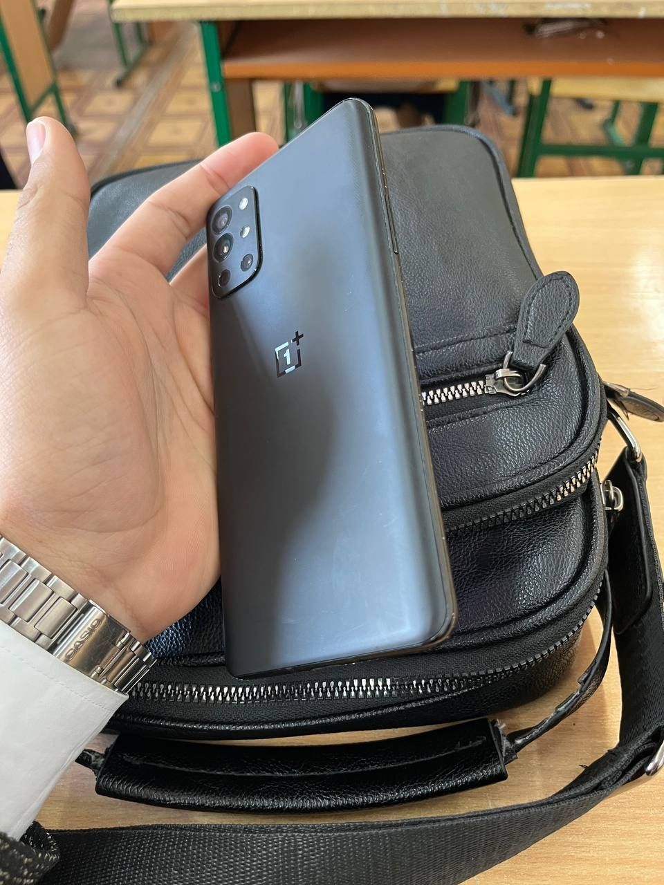 One plus 9r 256gb