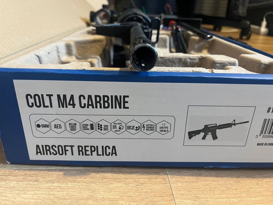 Airsoft COLT M4 CARBINE+ бързомер + Lipo батерия