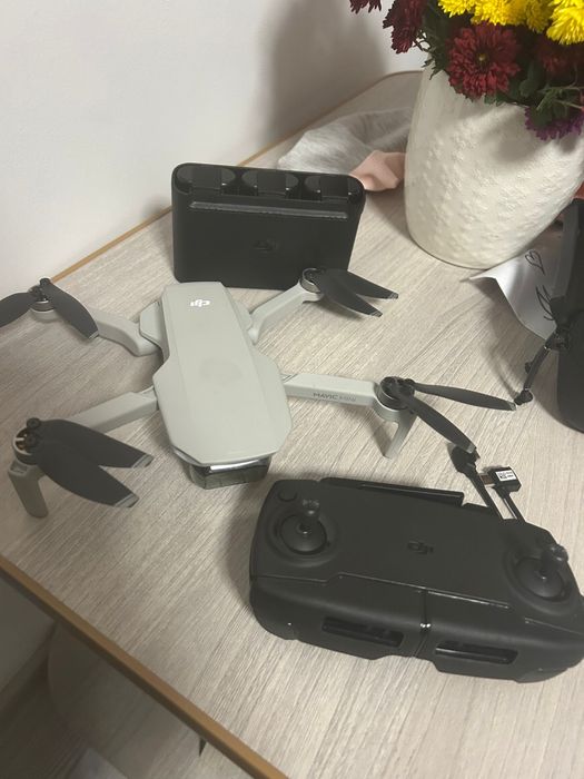 Drona dji mini