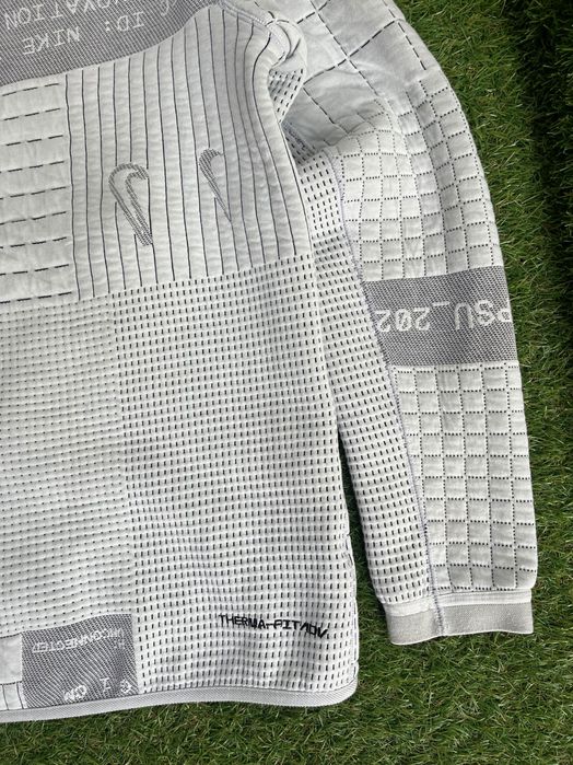 Мъжко горнище : Nike Sportswear Therma-Fit Tech Pack Full-Zip  S