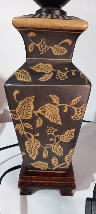 Veioza portelan lucrată manual