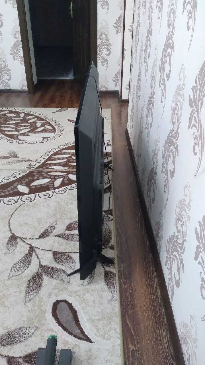 телевизор 55 Дюим