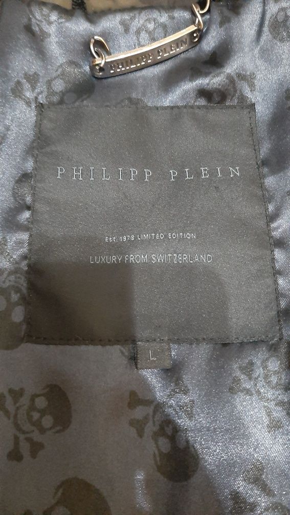 Geaca Philipp Plein marimea M,model army